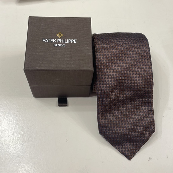 Patek Philippe Geneve, Tie - Picture 2 of 6